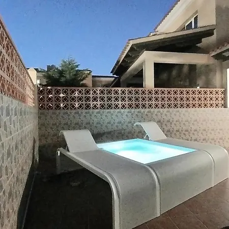 La Casa De La Papaya, By Comfortable Luxury Вилла Коральео